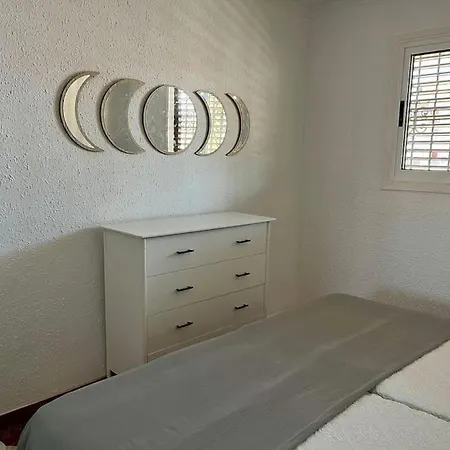 Beachside Haven In - Terrace & Sea Views Apartamento *